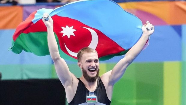 Gimnastlarımız Britaniyada finala yüksəldilər