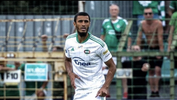 "Kəpəz" bu yay transfer etdiyi futbolçu ilə yollarını ayırdı