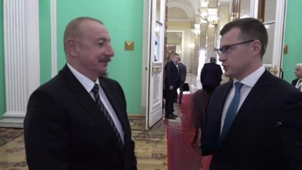 Prezident Amerika sanksiyaları BARƏDƏ: &ldquo;Onların mövcud olmağa haqqı yoxdur&rdquo; - VİDEO