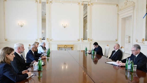 İlham Əliyev ABŞ Prezidentinin baş müşavirini QƏBUL EDİB