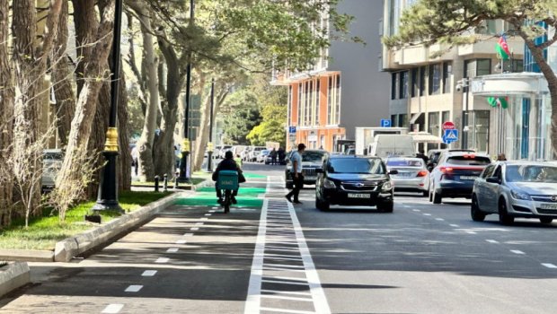 Bakının daha bir küçəsində yeni avtobus zolağı çəkiləcək