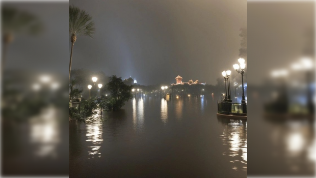 Floridadakı "Milton" qasırğası "Disneyland"ı yerlə-yeksan ETDİ - FOTO/VİDEO