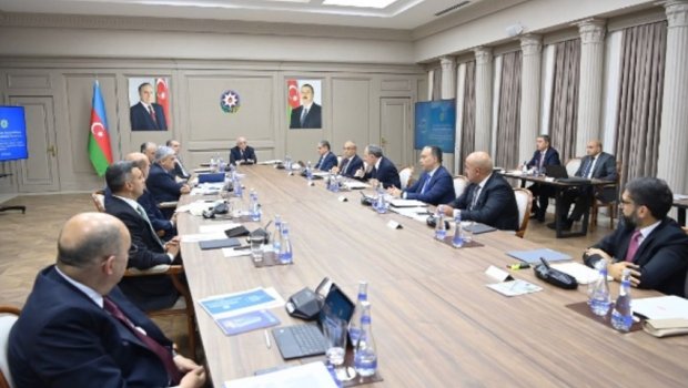 Hökumət rəsmiləri iclas keçirdi: Tapşırıqlar verildi &ndash; FOTO 