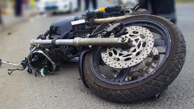 Oğuzda motosiklet aşıb, sürücü xəsarət alıb