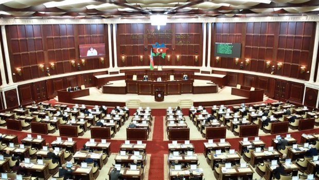 "2025-ci il dövlət büdcəsi haqqında” qanun layihəsi Milli Məclisə təqdim edildi