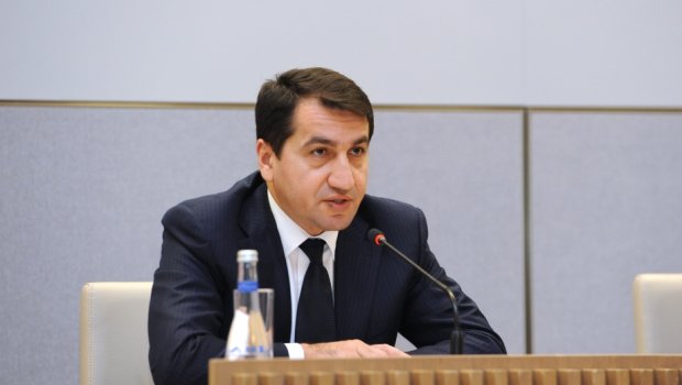 Hikmət Hacıyev: &ldquo;Azərbaycan bütün dünyanı &ldquo;COP atəşkəsinə&rdquo; dəvət edir&rdquo;