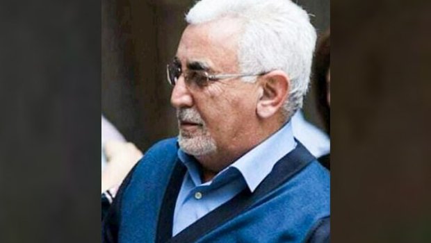 &ldquo;Şlyapa Zahid&rdquo; Nəcməddin Sadıkovu məhkəməyə çağırdı