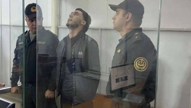 Ayrılmaq istəyən sevgilisini 18 bıçaq zərbəsi ilə öldürən şəxsə HÖKM OXUNDU - FOTO