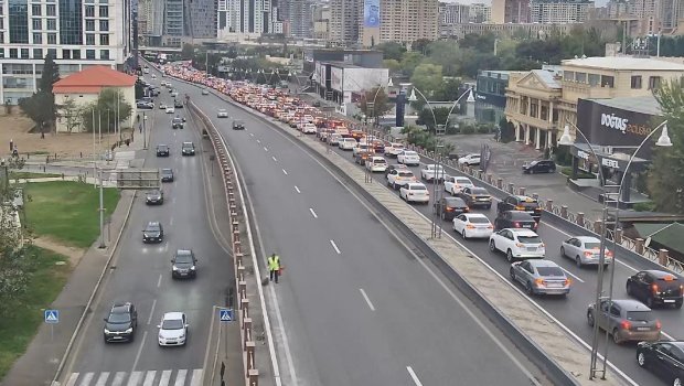 Bakıda bu yollarda sıxlıq var &ndash; SİYAHI