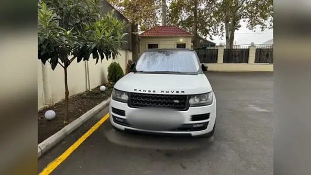 Narkotik çəkib "Range Rover" sürdü, saxlanıldı &ndash; FOTO