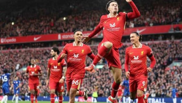 “Liverpul” “Çelsi”yə qalib gələrək liderliyə yüksəldi - VİDEO