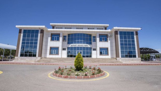 İrandan Bolqarıstana narkotik vasitə aparan sürücü Naxçıvanda TUTULDU - FOTO