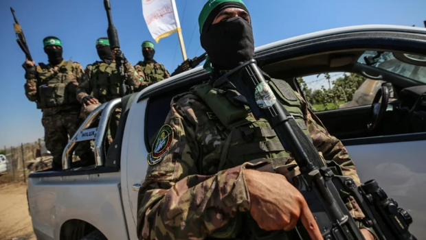 İsrail ordusu Suriyada İran səfirliyinin yaxınlığına dron ATIB - VİDEO