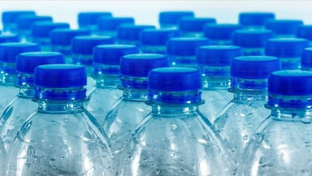 Parlamentdə TƏKLİF: &ldquo;Plastik şüşələr üçün toplama məntəqələri təşkil edilsin&rdquo;