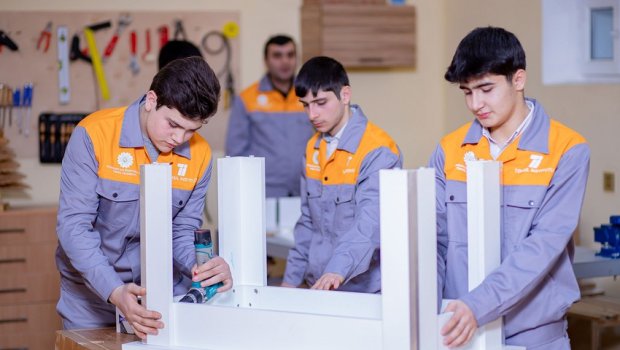 Peşə məktəblərində təhsil alanların NƏZƏRİNƏ