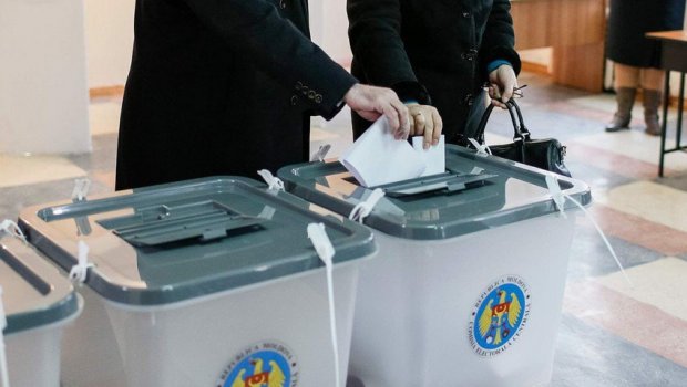 Qərbin Moldova MANİPULYASİYASI – Nəticə Qərbə sərf etmirsə, deməli seçki “qeyri-demokratik”dir...