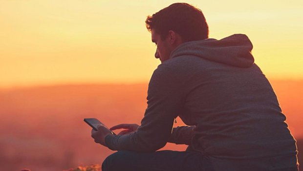 Psixoloji TƏNHALIQ &ndash; Depressiv haldan necə QURTULAQ?