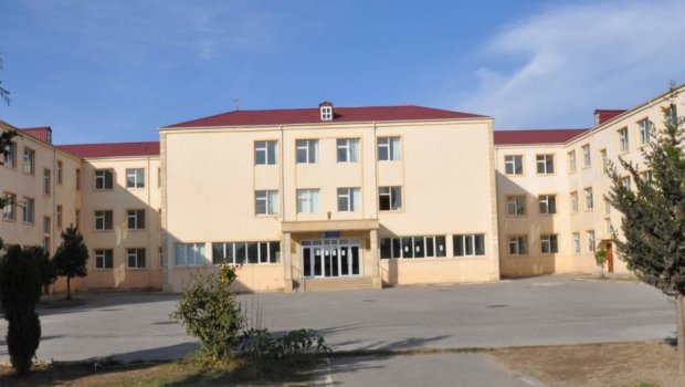 Bakı məktəbində DƏHŞƏT &ndash; 11-ci sinif şagirdi BIÇAQLANDI - ÖZƏL