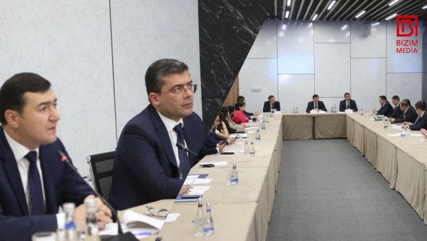 MEDİA və Beynəlxalq reytinqlər üzrə Komissiyadan birgə LAYİHƏ &ndash; Biznes islahatları ilə bağlı MÜHÜM GÖRÜŞ &ndash; VİDEO