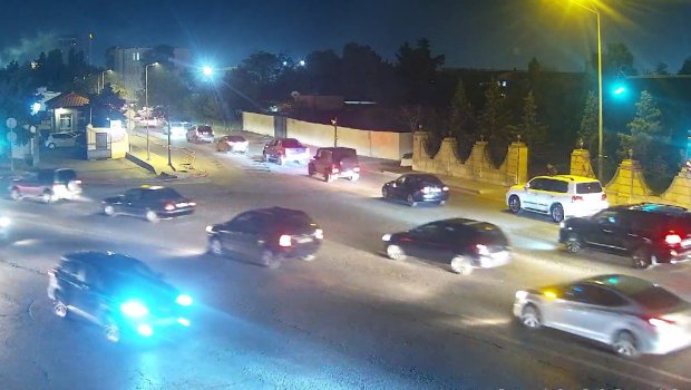 DİQQƏT: Yanğına görə bağlanan yol açıldı