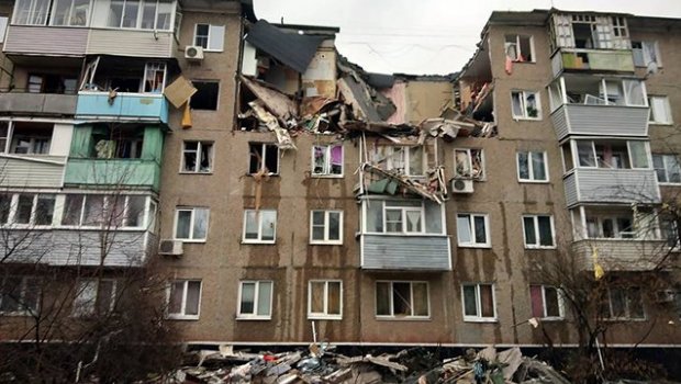 Rusiyada yaşayış binasında PARTLAYIŞ: Ölənlər və yaralılar var – FOTO/VİDEO