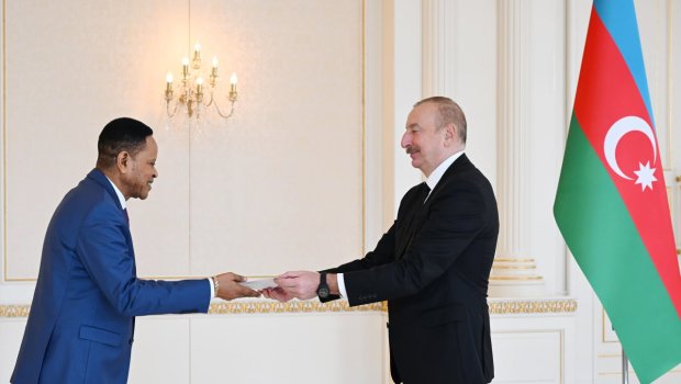 İlham Əliyev Konqo Demokratik Respublikasının yeni səfirini qəbul edib - FOTO/VIDEO