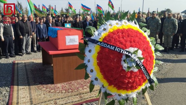 Şəhidimizin nəşi 31 il sonra Ağdamda torpağa TAPŞIRILDI &ndash; FOTO/VİDEO
