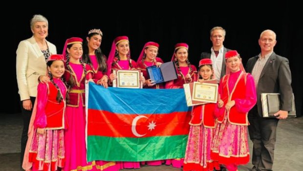 Azərbaycanlı rəqqaslar beynəlxalq müsabiqədə qızıl medal aldılar - FOTO