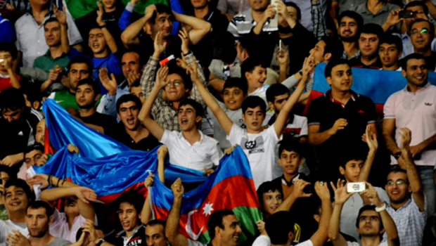 &ldquo;Qarabağ&rdquo; azarkeşləri oturacaqları sındırdı, klub pulunu ödəyəcək