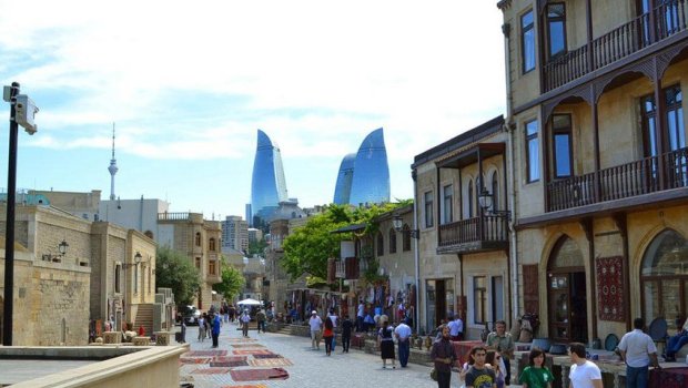 Azərbaycana bu il 2 milyondan çox xarici vətəndaş səfər edib