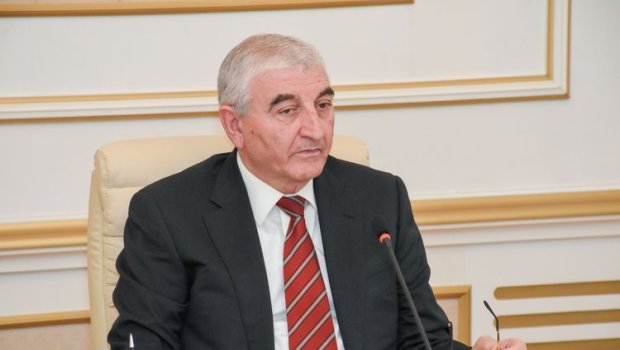 Məzahir Pənahov: Noyabrın axırında bələdiyyə seçkilərini elan etməliyik