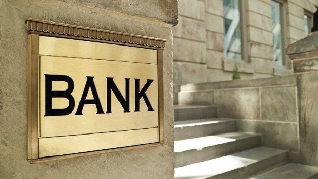 Bayram günlərində banklar fəaliyyət göstərəcək