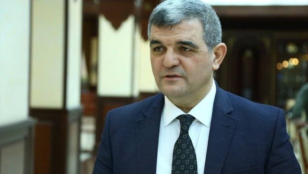&ldquo;Yasamalda yaşayan müəllim 3 avtobus dəyişib Pirşağıya işə gedir&rdquo; &ndash; Fazil Mustafa