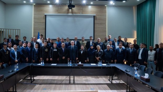 Zəfər Günü ilə bağlı ETSN-də şəhid ailələrinin üzvləri ilə görüş keçirilib - FOTO