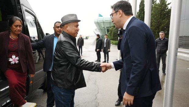 Tuvalunun Baş naziri Azərbaycana GƏLDİ