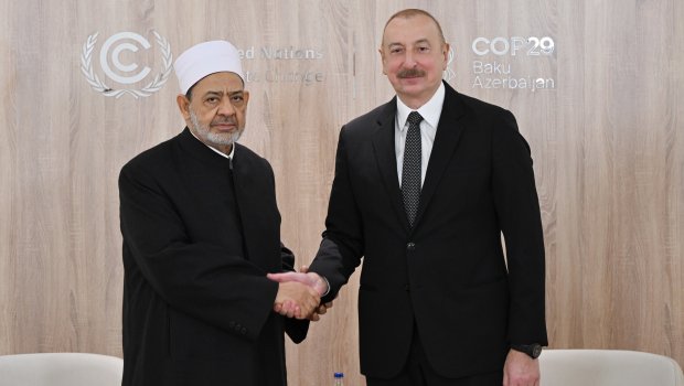 Prezident Əl-Əzhəri Şərifin şeyxi ilə görüşdü &ndash; FOTO/VİDEO