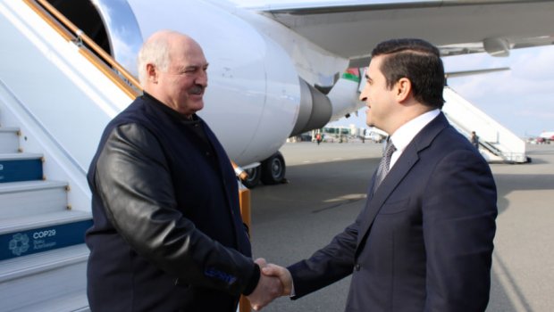 Lukaşenko Bakıya GƏLDİ &ndash; FOTO