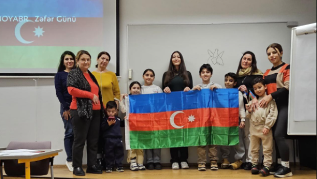 Azərbaycan Həftəsonu Məktəbində Zəfər və Bayraq günlərinə həsr olunmuş tədbir keçirildi