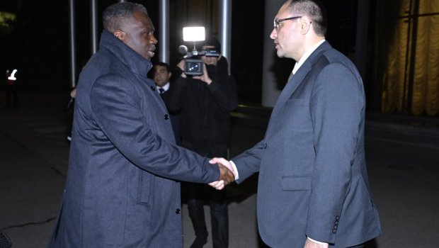 Liberiyanın vitse-prezidenti Azərbaycana GƏLDİ