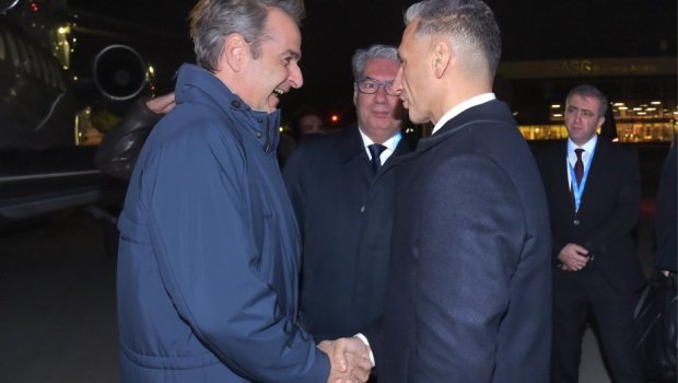 Yunanıstanın Baş naziri Bakıda