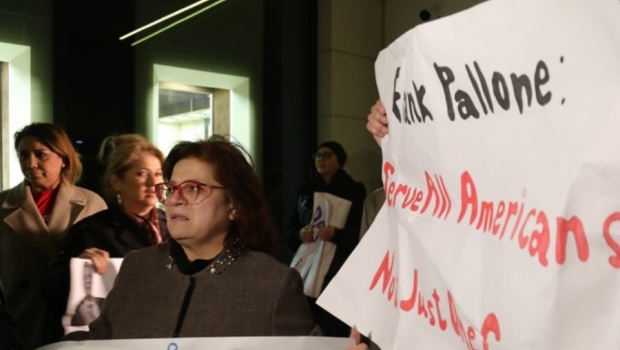 Frank Peloni Bakıda &ldquo;Rədd ol!&rdquo; şüarları ilə QARŞILANDI -FOTO/VİDEO