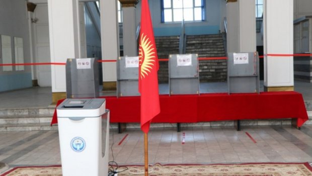 Qırğızıstanda yerli şuralara deputat seçkiləri keçirilir