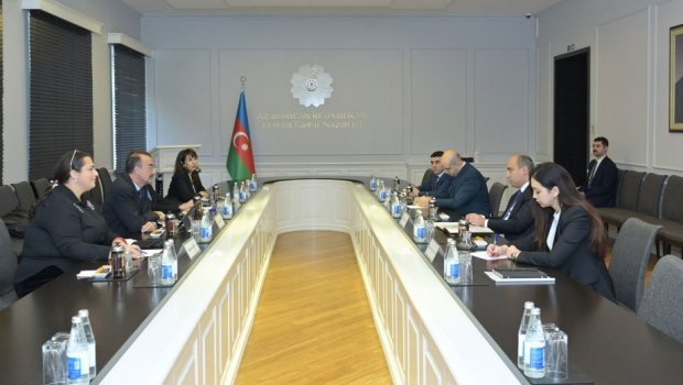 Elm və Təhsil Nazirliyi ilə Dünya Bankı arasında əməkdaşlıq məsələləri müzakirə edilib