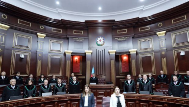 Yeni təyin olunmuş hakimlər Ali Məhkəmədə AND İÇDİLƏR - FOTO