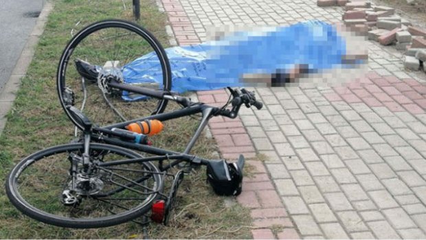 53 yaşlı velosipedçini avtomobil vuraraq öldürdü