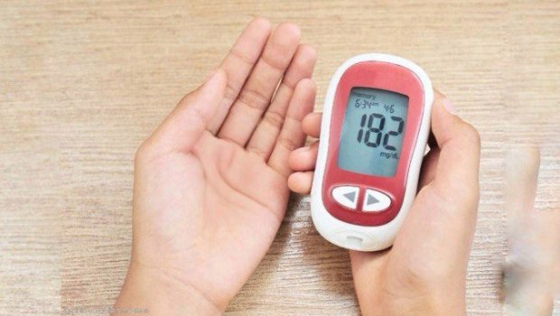 Dünyanın 11 faizinin əziyyət çəkdiyi XƏSTƏLİK &ndash; Azərbaycanda şəkərli diabet niyə &ldquo;GƏNCLƏŞİB&rdquo;?