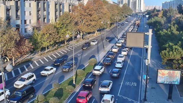 Bakıda bu yollarda sıxlıq var &ndash; SİYAHI 