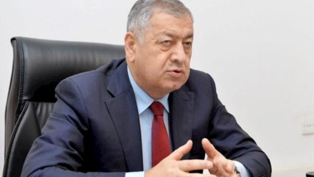 "Bakı Şəhər İcra Hakimiyyəti bunları əvvəldən fikirləşməlidir" &mdash; Vahid Əhmədov &ldquo;20 Yanvar&rdquo;dakı mağazaların aqibətindən DANIŞDI