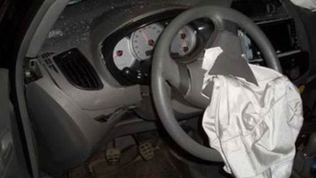 Lerikdə yol qəzası oldu, iki nəfər xəsarət aldı