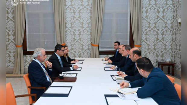 Ceyhun Bayramov kiprli həmkarı ilə regional məsələləri MÜZAKİRƏ EDİB - FOTO